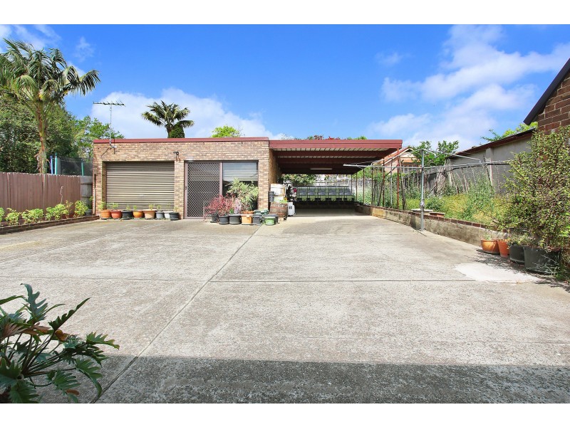 229 Lyons Road, Russell Lea NSW 2046