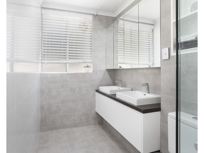 3/12 Bortfield Drive, Chiswick NSW 2046