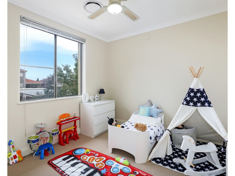 11 Hycraft Walk, Five Dock NSW 2046