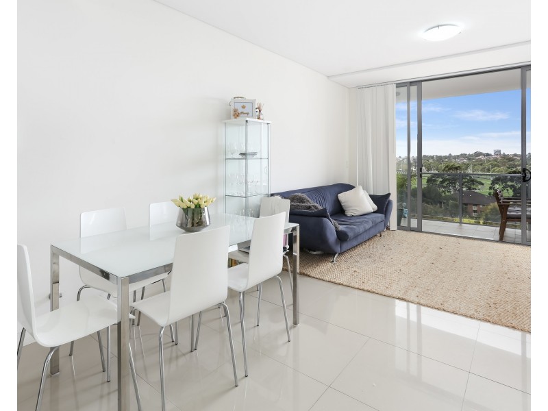 902/15 Charles Street, Canterbury NSW 2193