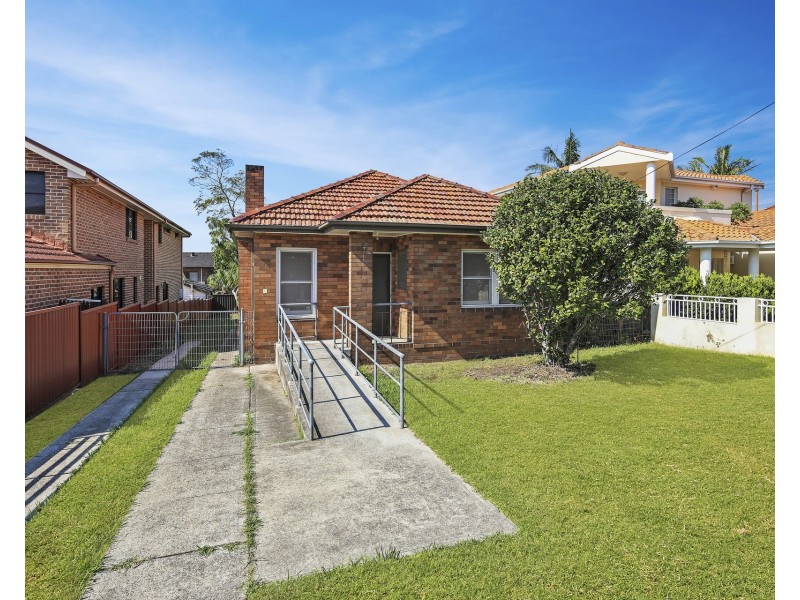 75 Cabarita Road, Cabarita NSW 2137