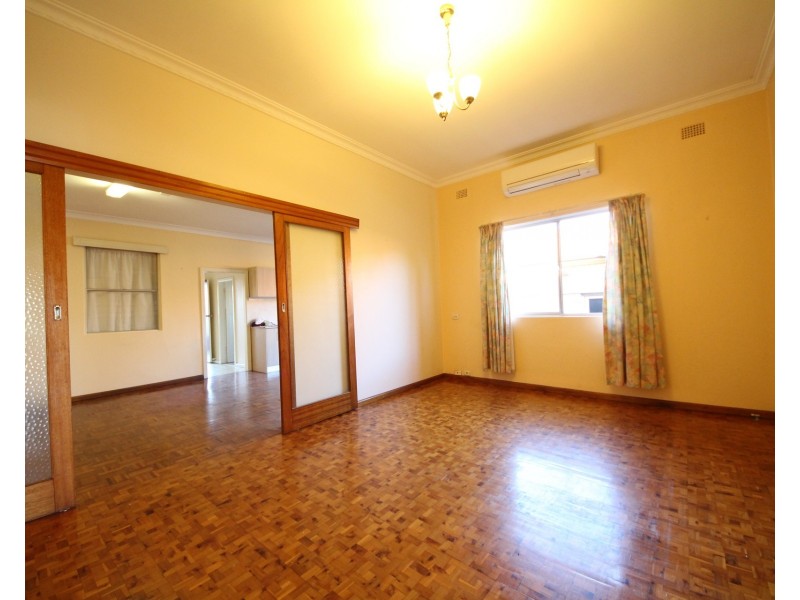 8 Queens Road, Five Dock NSW 2046