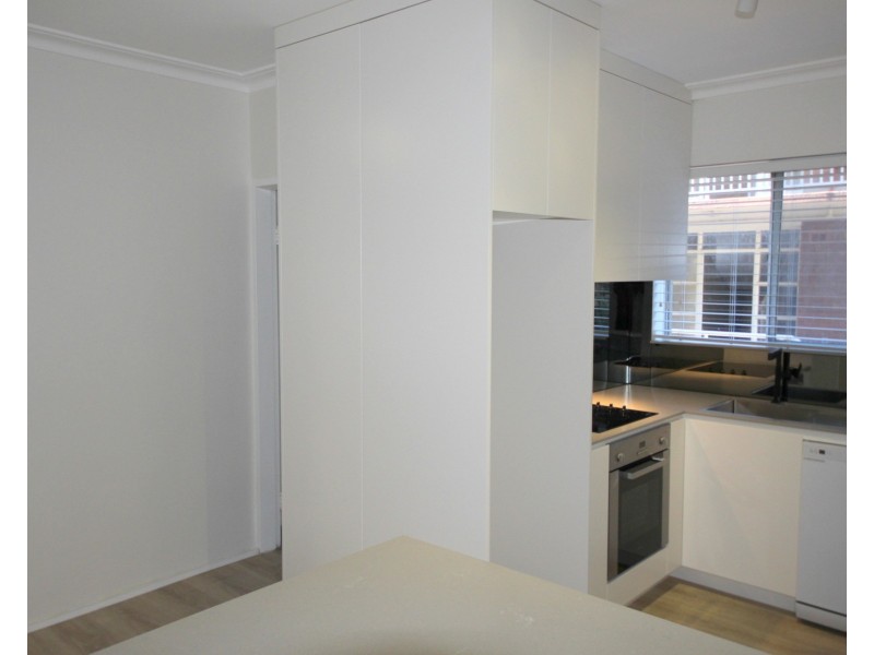 2/13 Queensborough Road, Croydon Park NSW 2133