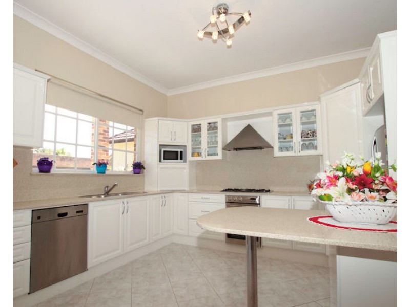 6 Mortlake Street, Concord NSW 2137