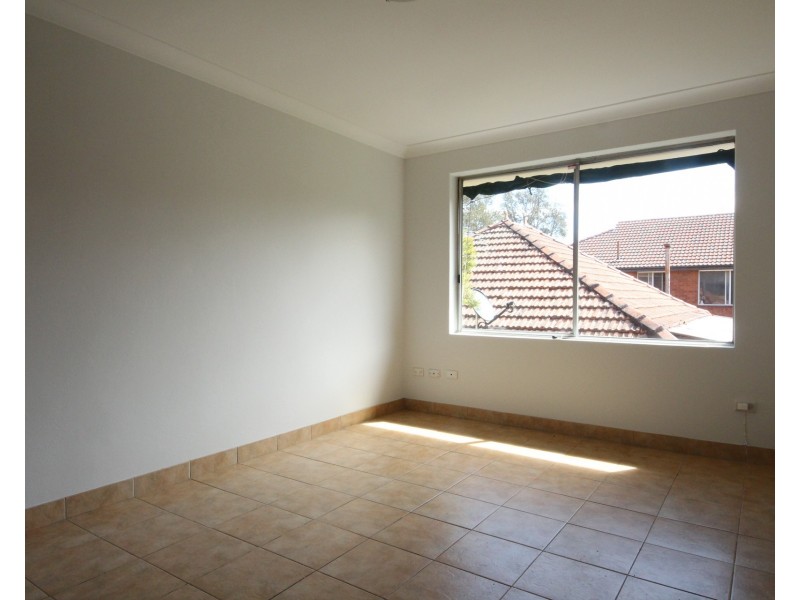 5/9 Albert Road, Croydon Park NSW 2133