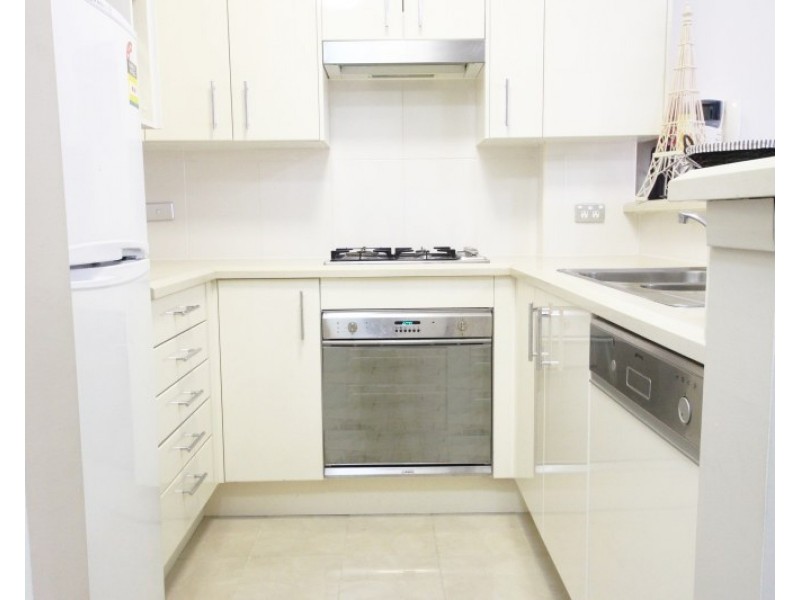 390/3 Bechert Road, Chiswick NSW 2046