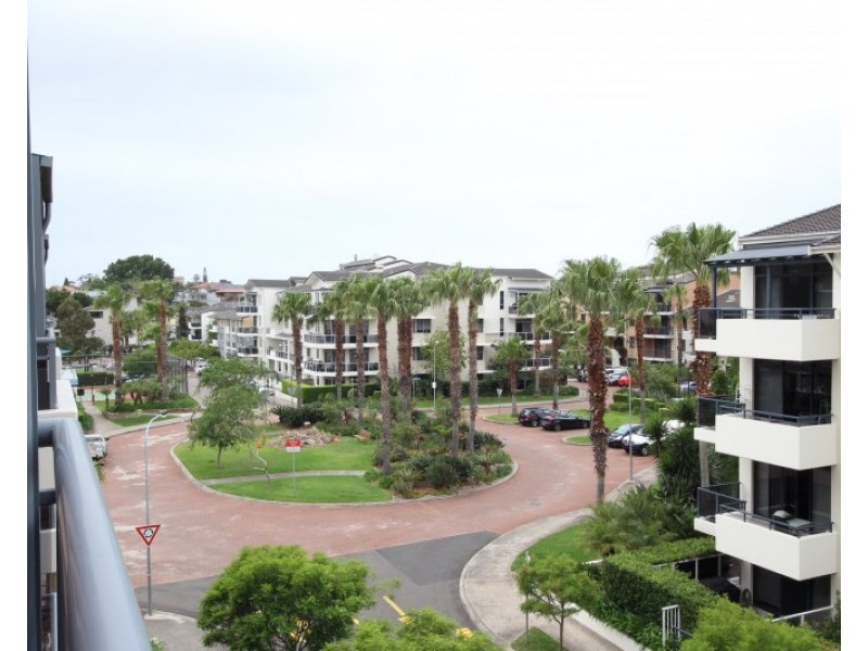 390/3 Bechert Road, Chiswick NSW 2046