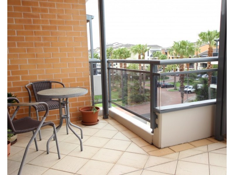 390/3 Bechert Road, Chiswick NSW 2046