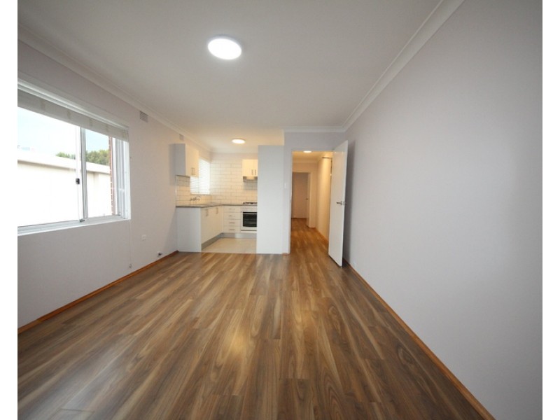 8/44 Bayswater Street, Drummoyne NSW 2047