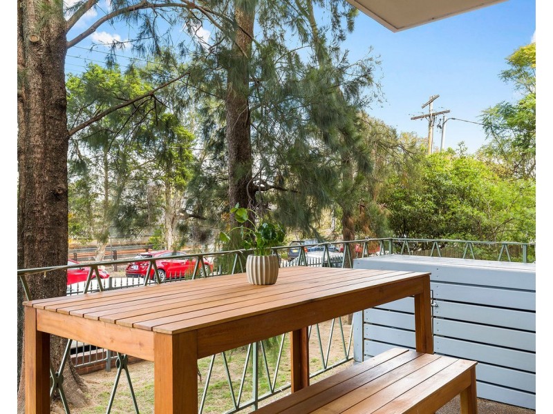 2/44 Grosvenor Crescent, Summer Hill NSW 2130
