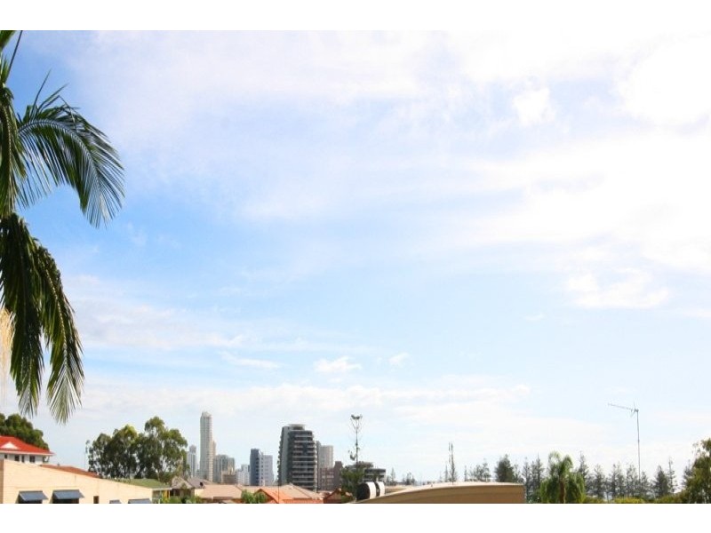 3/57 Connor Street, Burleigh Heads QLD 4220