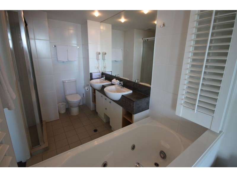 Broadbeach QLD 4218