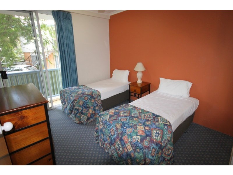 Broadbeach QLD 4218