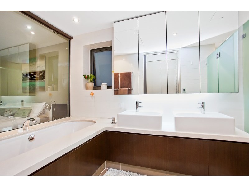 Burleigh Heads QLD 4220