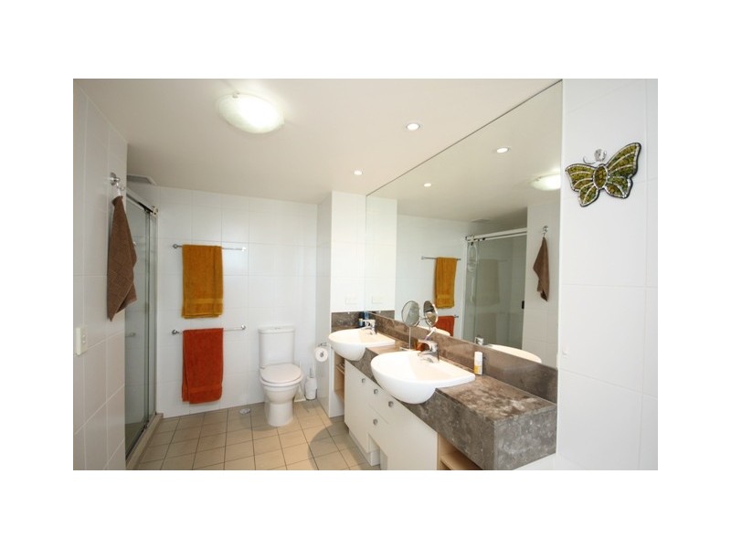 Broadbeach QLD 4218