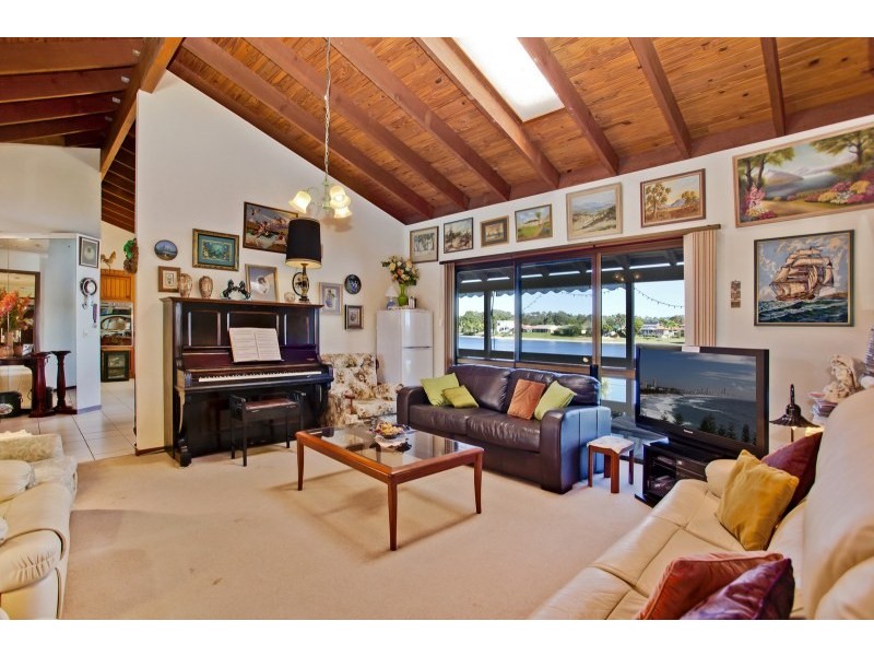 Burleigh Waters QLD 4220