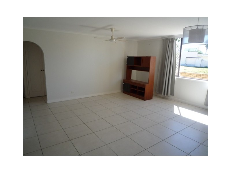 Palm Beach QLD 4221