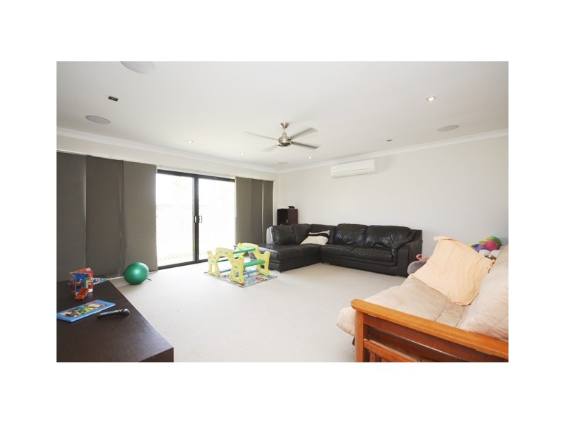 Burleigh Waters QLD 4220