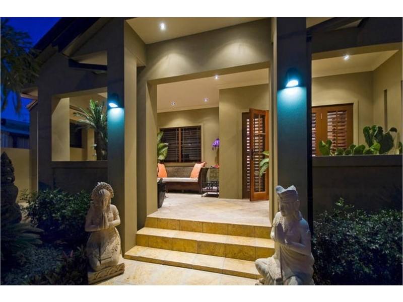 Burleigh Heads QLD 4220