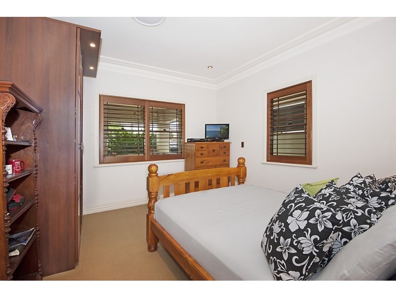 Burleigh Heads QLD 4220