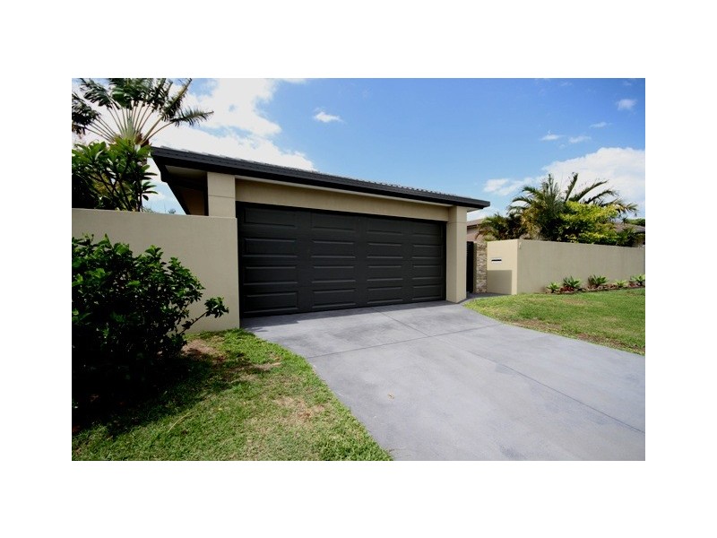 Broadbeach Waters QLD 4218