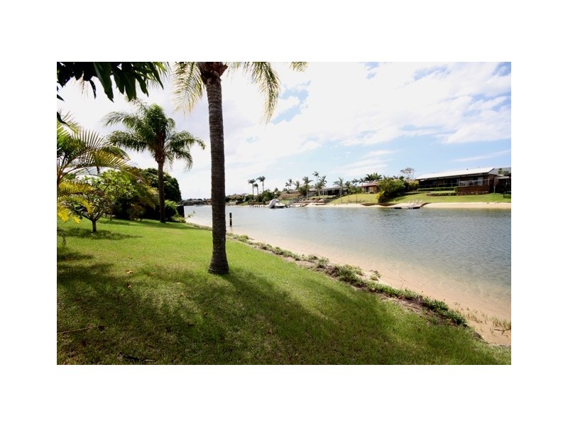 Broadbeach Waters QLD 4218