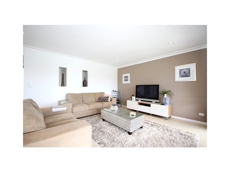 Broadbeach Waters QLD 4218