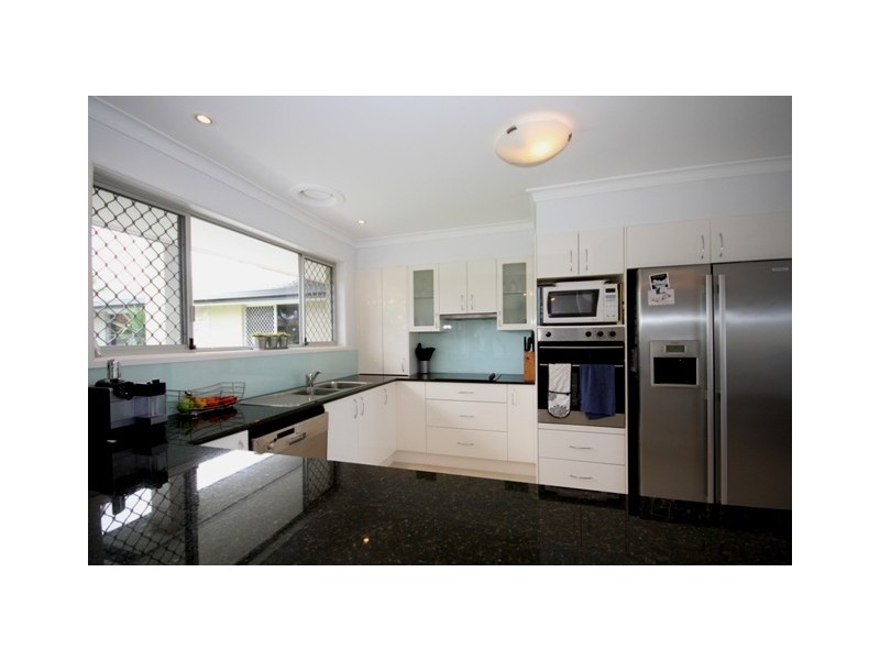 Broadbeach Waters QLD 4218