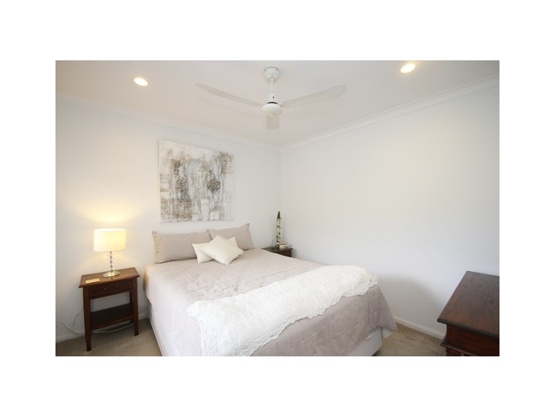 Broadbeach Waters QLD 4218