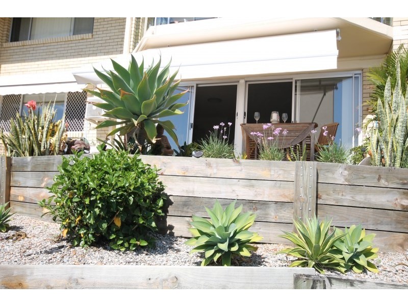 Mermaid Waters QLD 4218