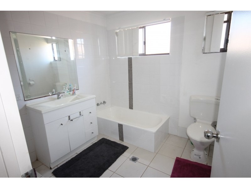 Broadbeach QLD 4218