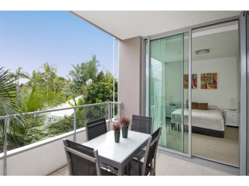 Broadbeach Waters QLD 4218