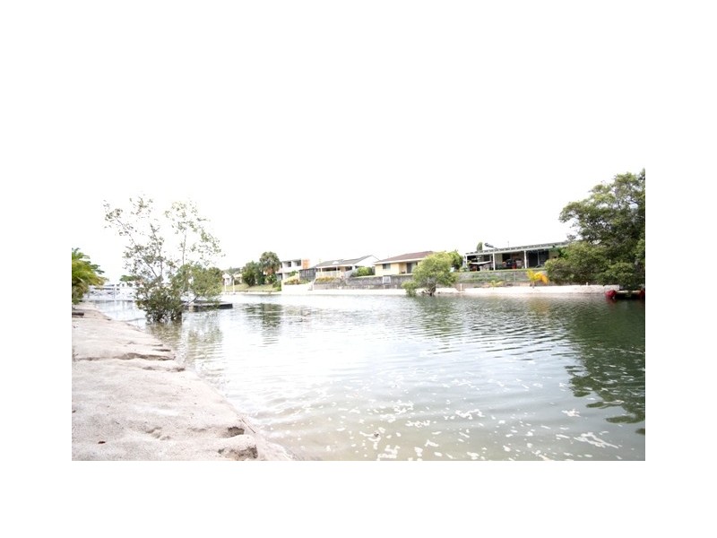 Broadbeach Waters QLD 4218