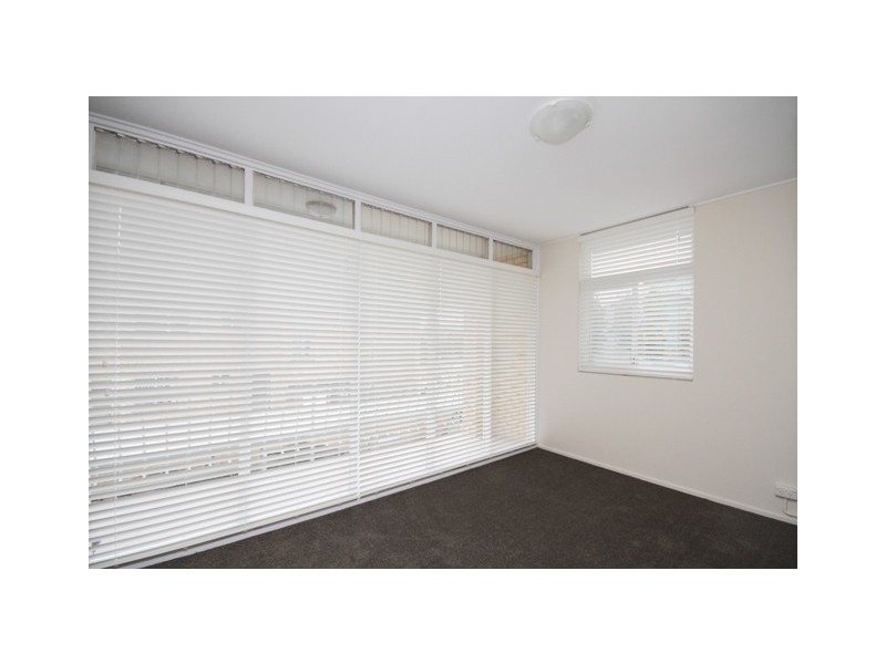 Broadbeach Waters QLD 4218