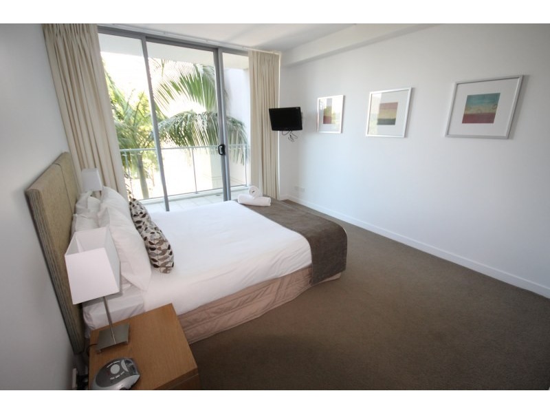 Broadbeach QLD 4218