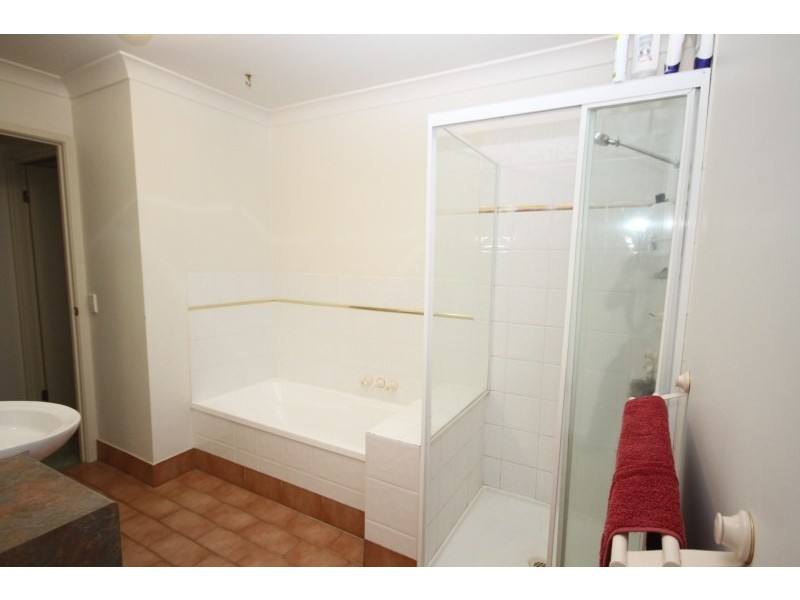 Highland Park QLD 4211