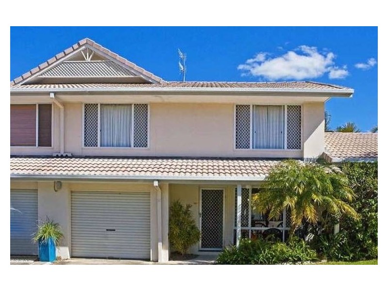 Elanora QLD 4221