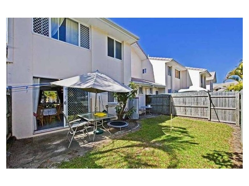 Elanora QLD 4221