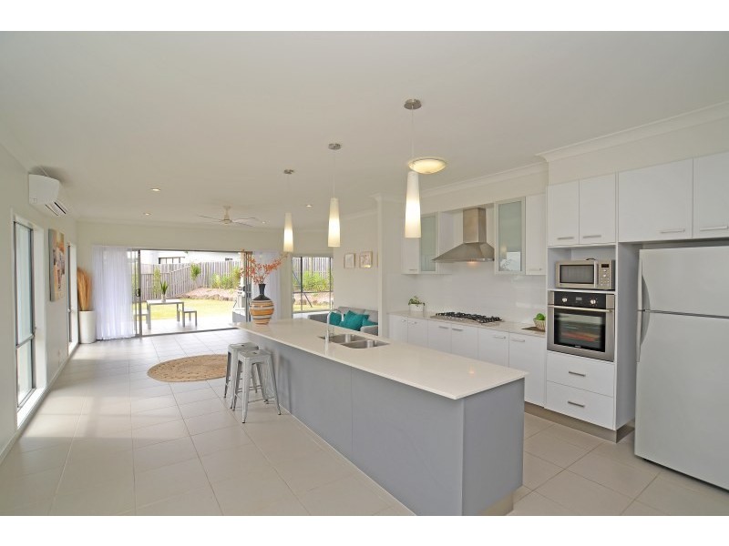 84 Barden Ridge Road, Reedy Creek QLD 4227