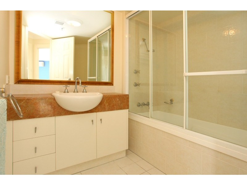 Broadbeach QLD 4218
