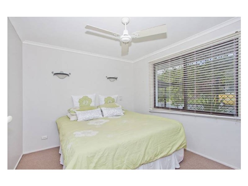 Elanora QLD 4221