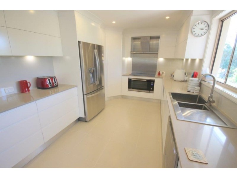 Broadbeach Waters QLD 4218