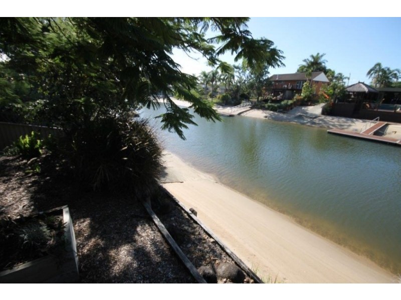 Broadbeach Waters QLD 4218