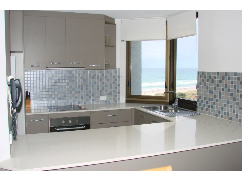 Broadbeach QLD 4218