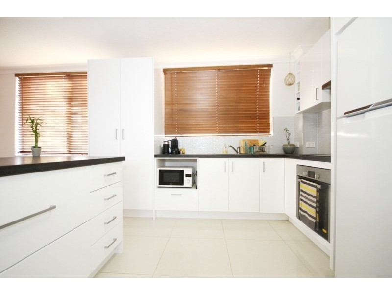 Mermaid Beach QLD 4218