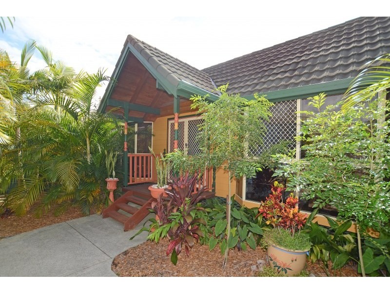 36-40 Dipper Drive, Burleigh Waters QLD 4220