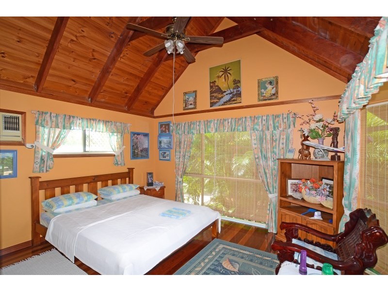 36-40 Dipper Drive, Burleigh Waters QLD 4220