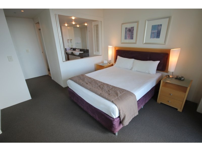 Broadbeach QLD 4218