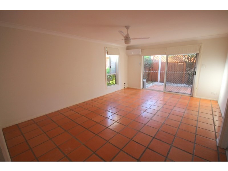 Broadbeach Waters QLD 4218
