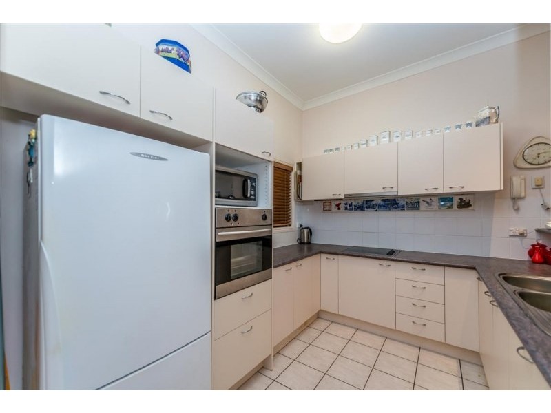 Elanora QLD 4221